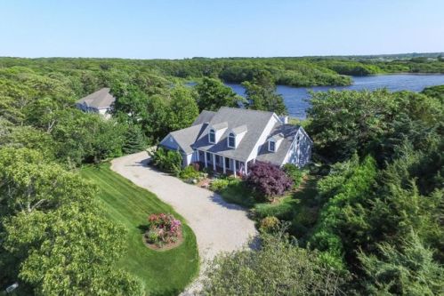 73 Gunning Point Rd, Falmouth MA  02540-1806 exterior