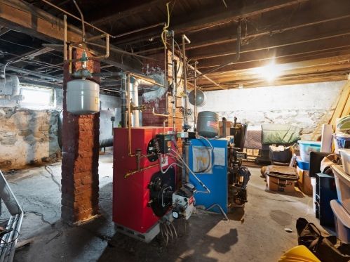 30 Taunton Ave, Seekonk MA 02771-5245 exterior