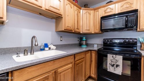 3039 Aster Dr, Phoenix AZ 85032-7419 exterior