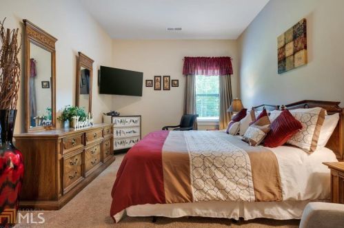 176 Way Point Dr, Stockbridge GA 30281-4050 exterior