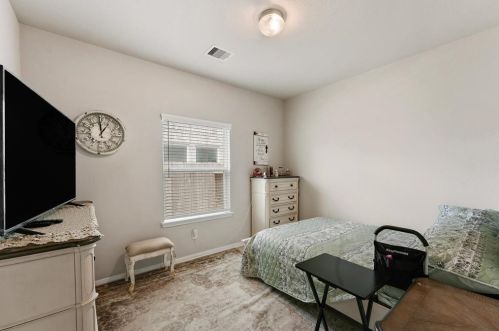 519 6 St, Morgans Point TX 77571-4910 exterior