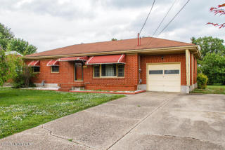 1911 Floradora Dr, Louisville, KY 40272-4452