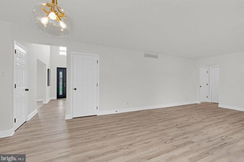 35 Gln Burnie Dr, Erial NJ 08081-4361 exterior