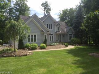 35432 Quartermane Cir, Cleveland OH  44139-2470 exterior