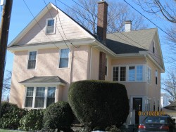 61 Davis Ave, Newton, MA 02465-1925