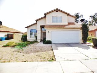 8907 Highland Ave, Phoenix AZ  85037-1169 exterior