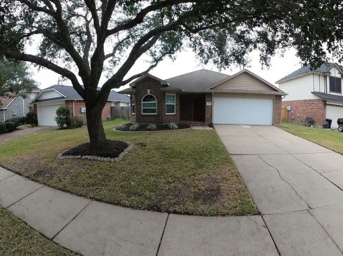 7323 Buchanan Dr, Richmond TX  77469-5989 exterior