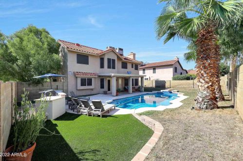 19429 35 Pl, Phoenix AZ 85028-3938 exterior