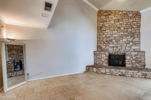 3201 38th St, Phoenix, AZ 85040-1614