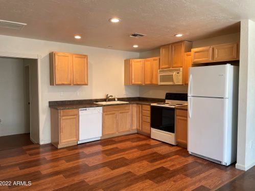 3406 Campo Bello Dr, Phoenix AZ  85032-2030 exterior