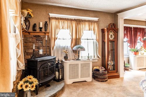 141 Progress Ave, West Deptford NJ 08096-1212 exterior