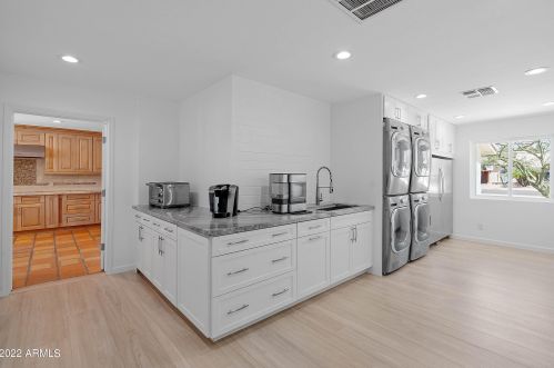 4637 Cholla St, Phoenix AZ 85029-3800 exterior