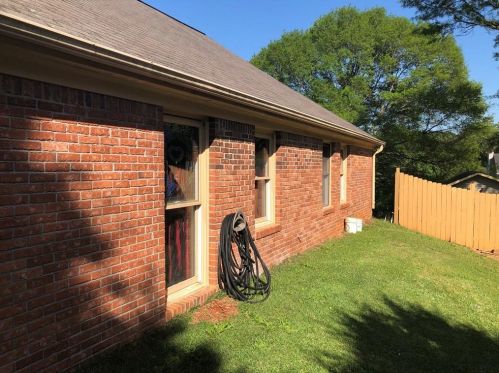 1891 Riverchase Cir, Conyers GA  30013-6502 exterior