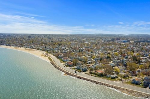 30 Williams St, Quincy MA 02171-1835 exterior