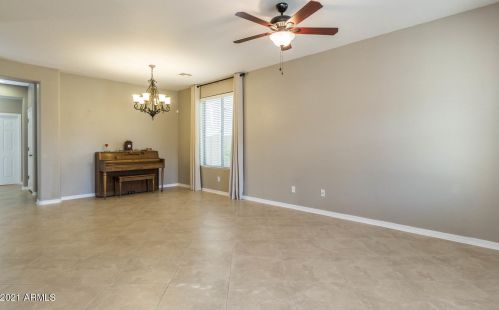 25303 51st Dr, Phoenix, AZ 85083-4433