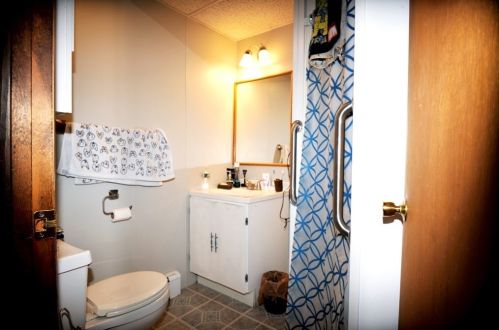 152 Marion Rd, Wareham MA 02571-1460 exterior