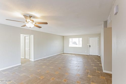 8420 38th Dr, Phoenix AZ  85051-4723 exterior