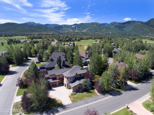 2702 Est Dr, Park City UT 84060-6878 exterior