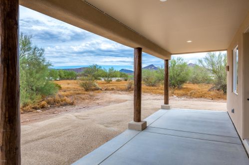 40532 3rd Ave, Phoenix AZ 85086-7203 exterior