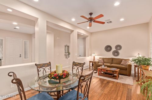 40425 Chase Oaks Way, Phoenix AZ 85086-1888 exterior