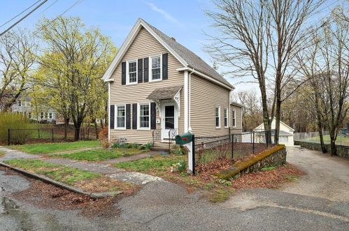 54 Humphrey St, Weymouth, MA 02189-1808