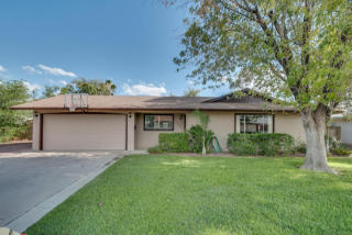 15013 35th Dr, Phoenix, AZ 85053-4608