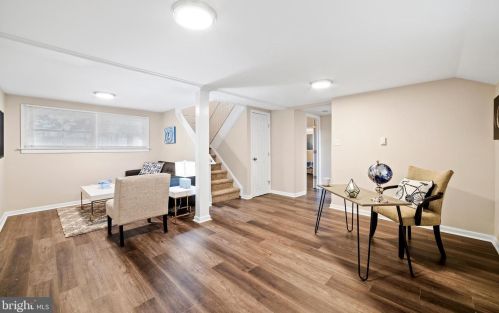 21 Williams Ave, West Deptford NJ  08096-5596 exterior