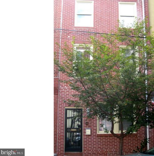 904 6th St, Philadelphia, PA 19147-4002