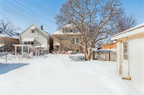 2523 Home Ave, Forest View IL 60402-2124 exterior