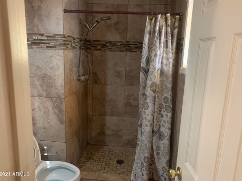 6729 Catalina Dr, Phoenix AZ 85019-4433 exterior