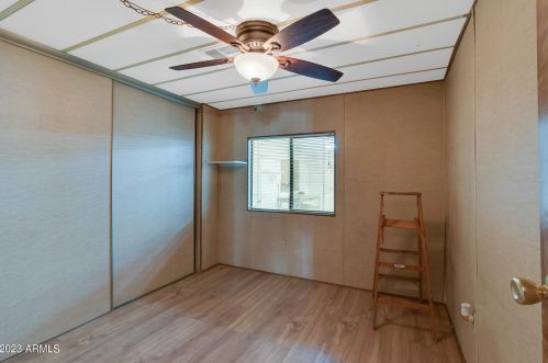 18438 2nd Pl, Phoenix AZ 85022-1011 exterior