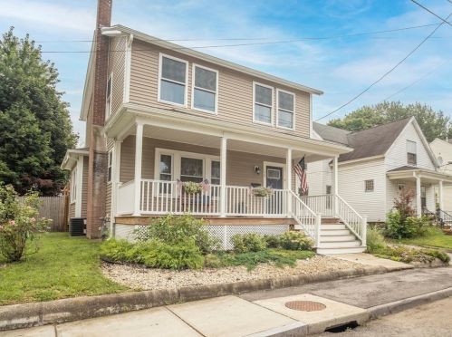 13 Monica St, Taunton MA 02780-2607 exterior