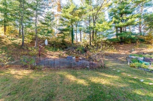 251 Sandwich St, Plymouth MA 02360-2132 exterior