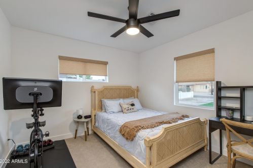 3822 32nd Pl, Phoenix AZ  85018-5001 exterior