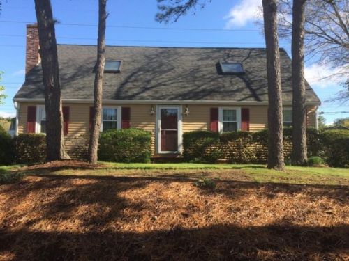 7 Anawon Rd, Plymouth, MA 02360-4934