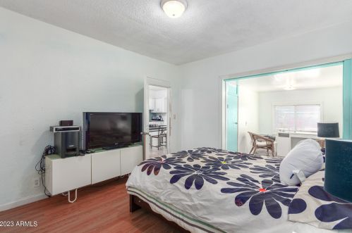 2209 Adams, Phoenix AZ 85009-5234 exterior