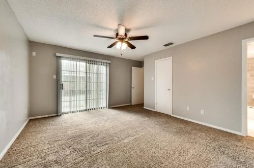 5406 Kingfisher Rd, Garland TX  75043-4211 exterior