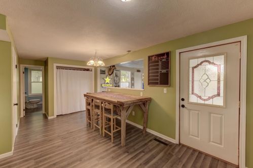 6012 109th Ave, Crown Point IN  46307-3613 exterior