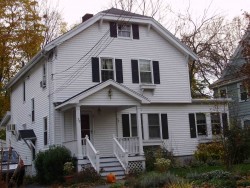 72 Elmore St, Newton, MA 02459-1119