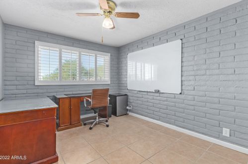 18739 30th St, Phoenix AZ  85050-3409 exterior