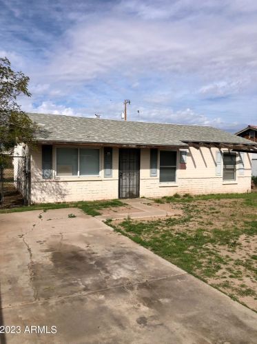 342 Apache St, Phoenix, AZ 85003-2729