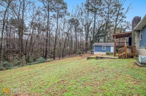 1345 Earle Ct, Conyers GA exterior