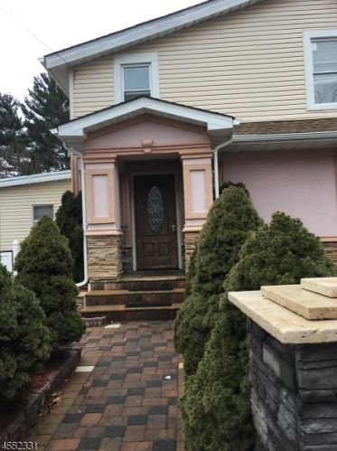 437 Joralemon St, Belleville NJ  07109-2179 exterior