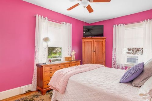 13 Blanchard Rd, Weymouth MA 02190-2840 exterior