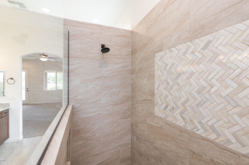 40532 3rd Ave, Phoenix AZ 85086-7203 exterior