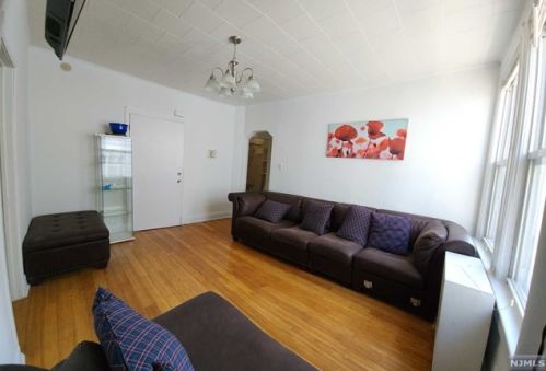 26 Columbus Ave, Belleville NJ  07109-2019 exterior