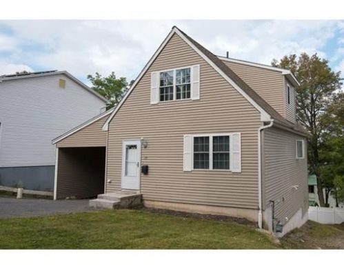 77 Everard St, Worcester, MA 01605-2854