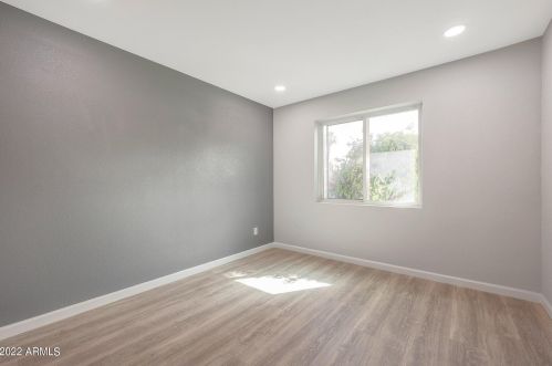 519 El Camino Dr, Phoenix AZ 85051-4627 exterior