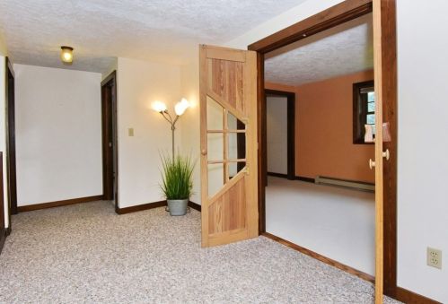 11 Clifford Rd, Southborough MA 01772-1502 exterior