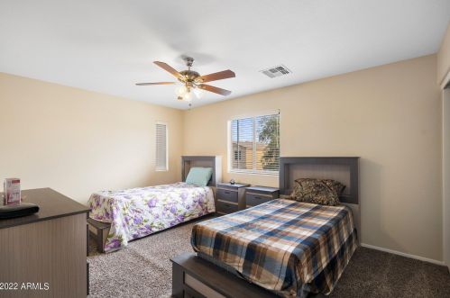 7302 37 Dr, Phoenix AZ 85029-3111 exterior